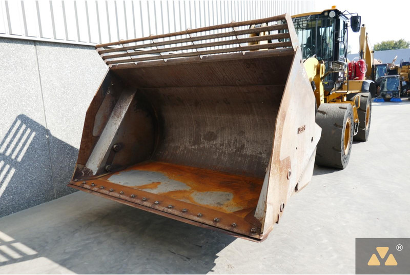 Wheel loader Caterpillar 938M