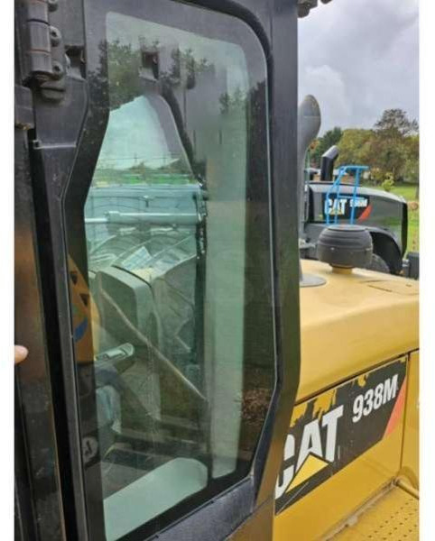 Wheel loader Caterpillar 938M