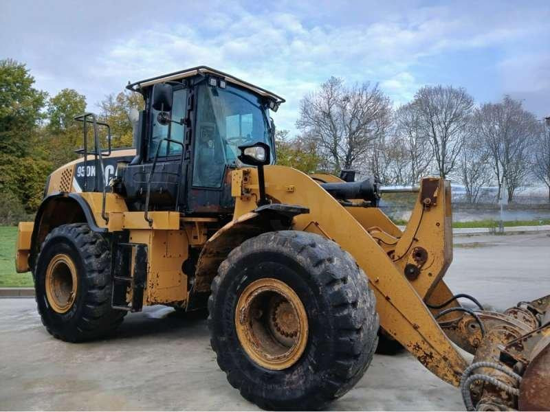 Wheel loader Caterpillar 950K