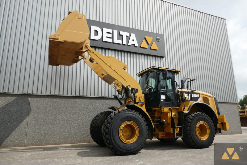 Wheel loader Caterpillar 950M