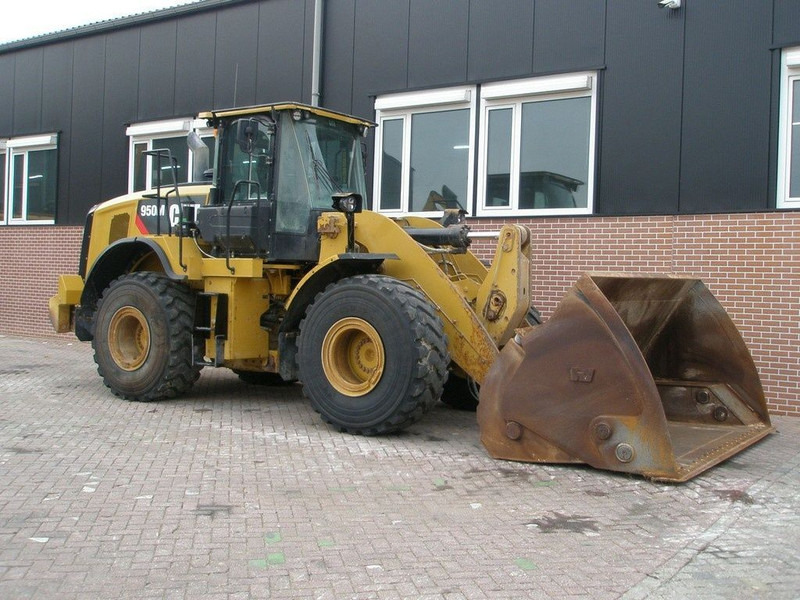 Wheel loader Caterpillar 950M