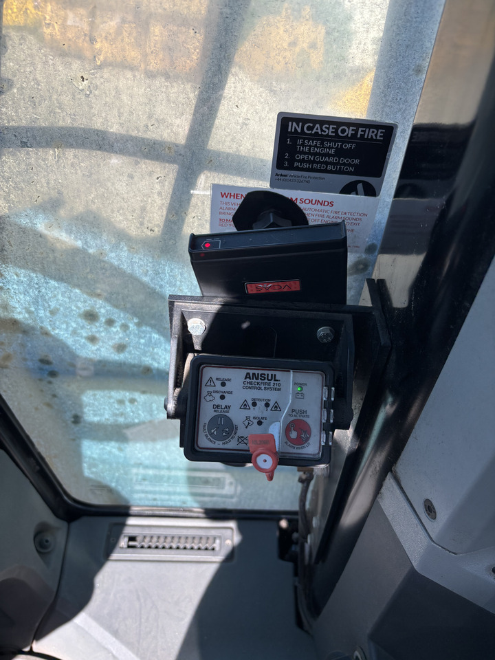 Wheel loader Caterpillar 950M