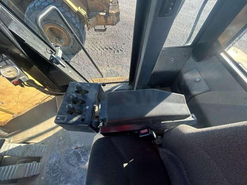 Wheel loader Caterpillar 962G