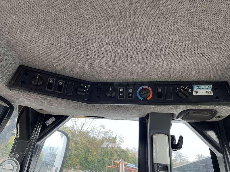 Wheel loader Caterpillar 962G