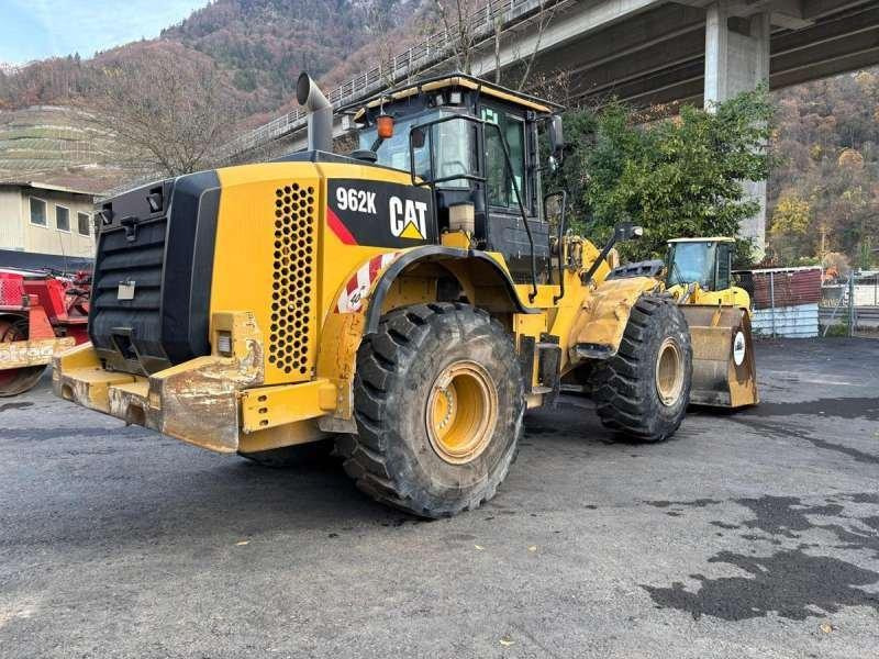 Wheel loader Caterpillar 962K