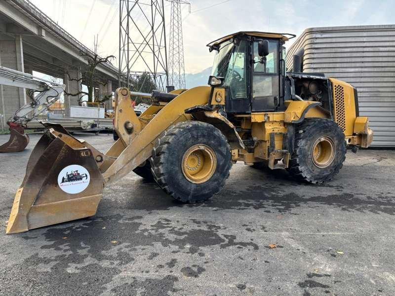 Wheel loader Caterpillar 962K