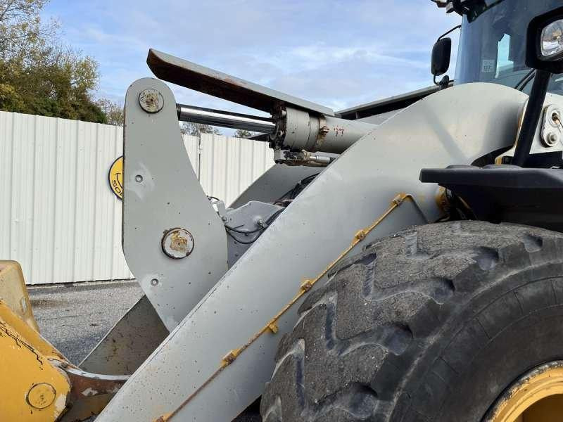 Wheel loader Caterpillar 962K