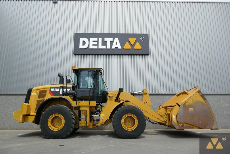 Wheel loader Caterpillar 962M