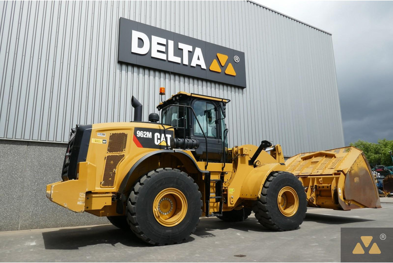 Wheel loader Caterpillar 962M