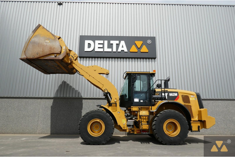 Wheel loader Caterpillar 962M