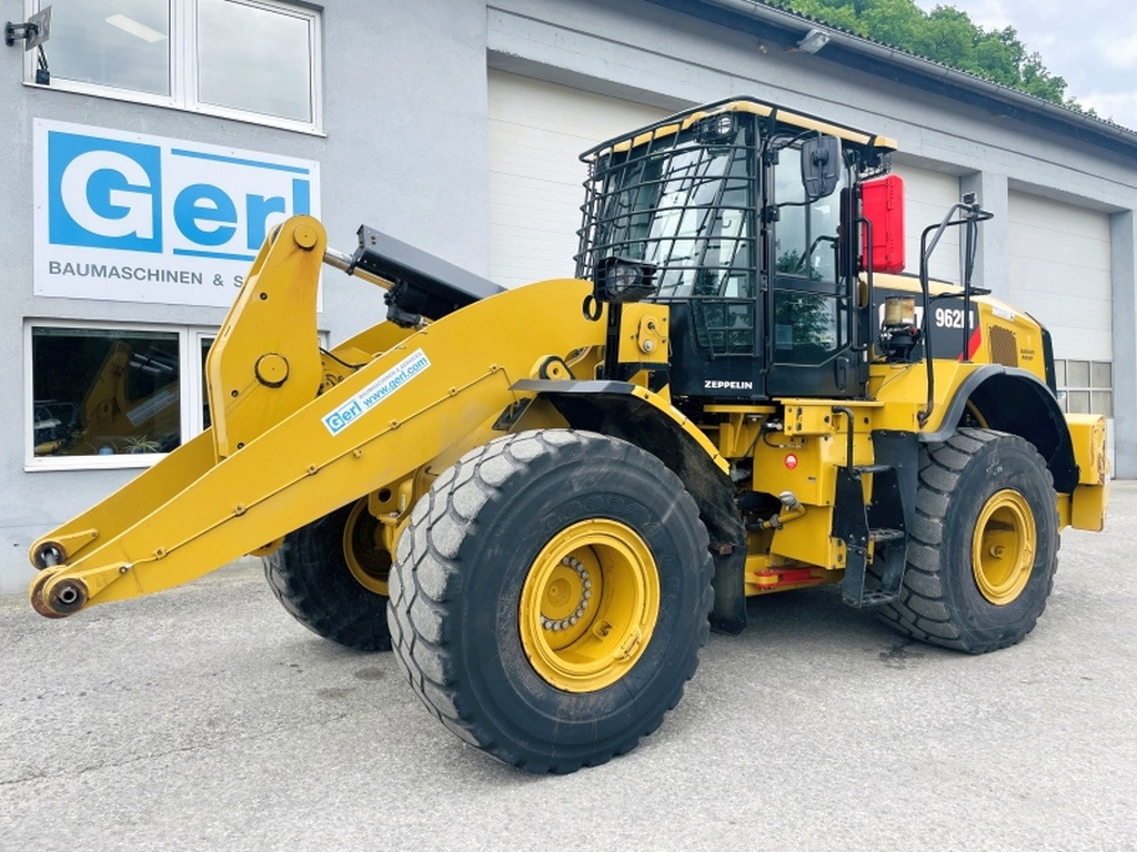 Wheel loader Caterpillar 962M (3939)