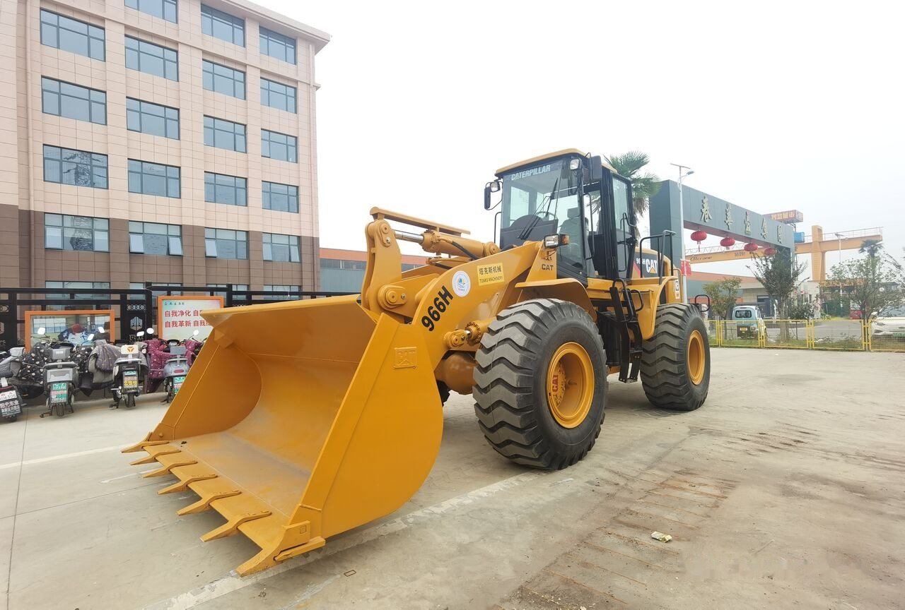 Wheel loader Caterpillar 966H