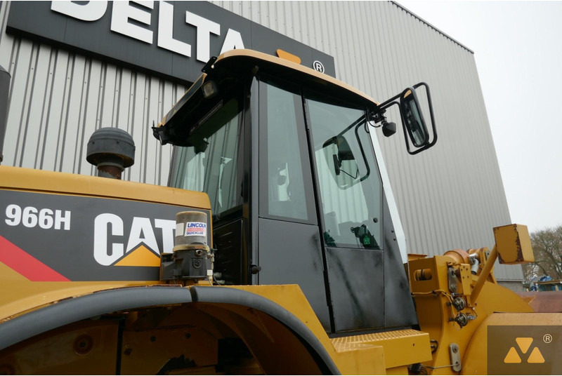 Wheel loader Caterpillar 966H