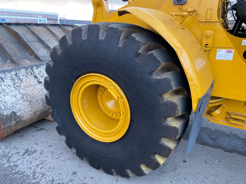 Wheel loader Caterpillar 966H