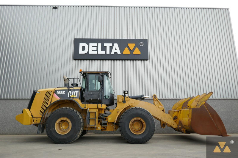 Wheel loader Caterpillar 966K