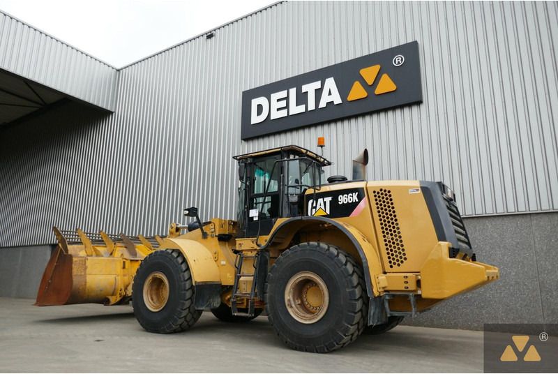 Wheel loader Caterpillar 966K