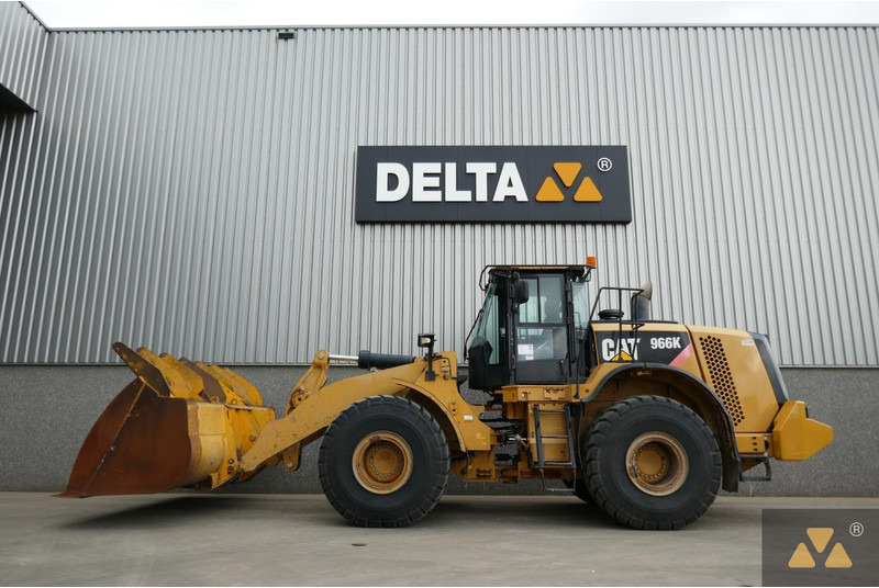 Wheel loader Caterpillar 966K