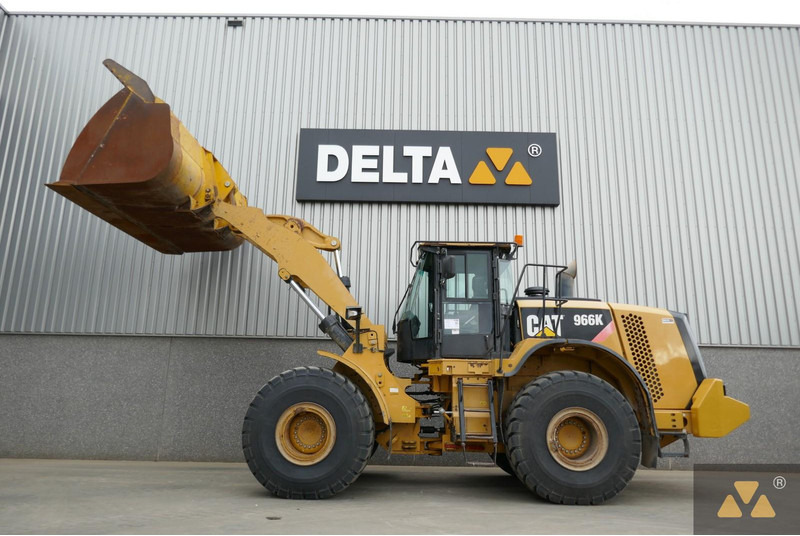 Wheel loader Caterpillar 966K