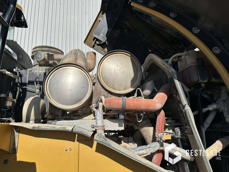 Wheel loader Caterpillar 966M