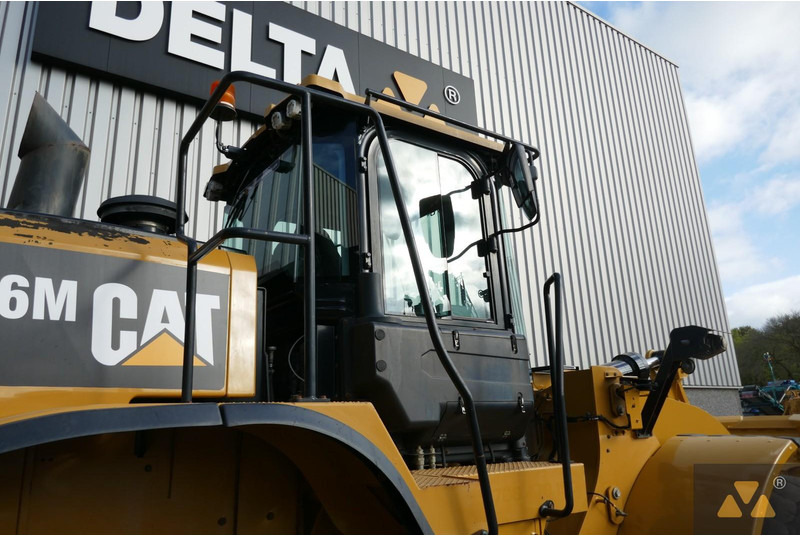 Wheel loader Caterpillar 966M