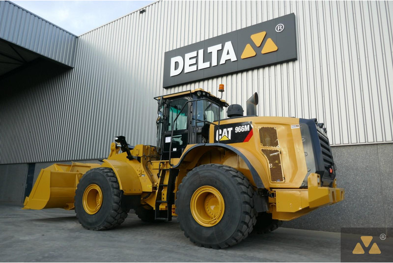 Wheel loader Caterpillar 966M