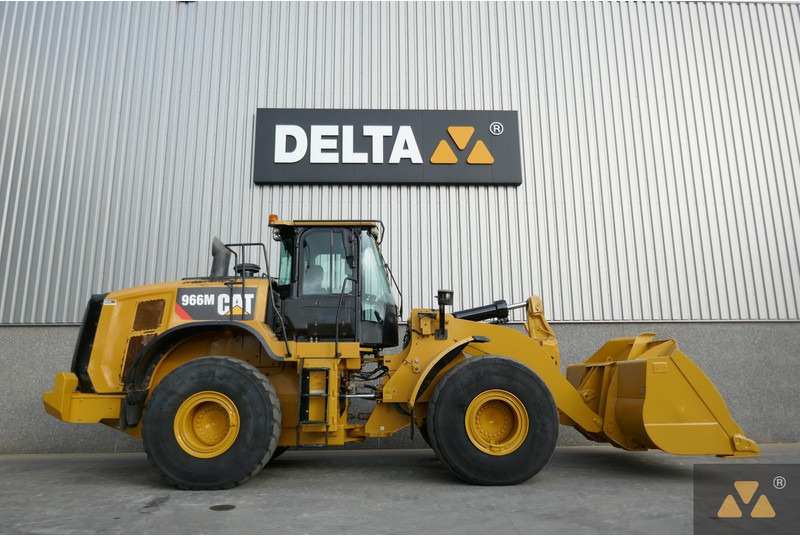 Wheel loader Caterpillar 966M