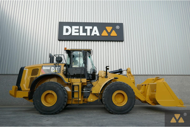 Wheel loader Caterpillar 966M
