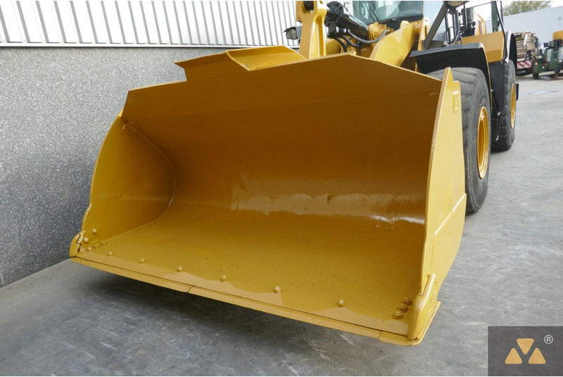 Wheel loader Caterpillar 966M