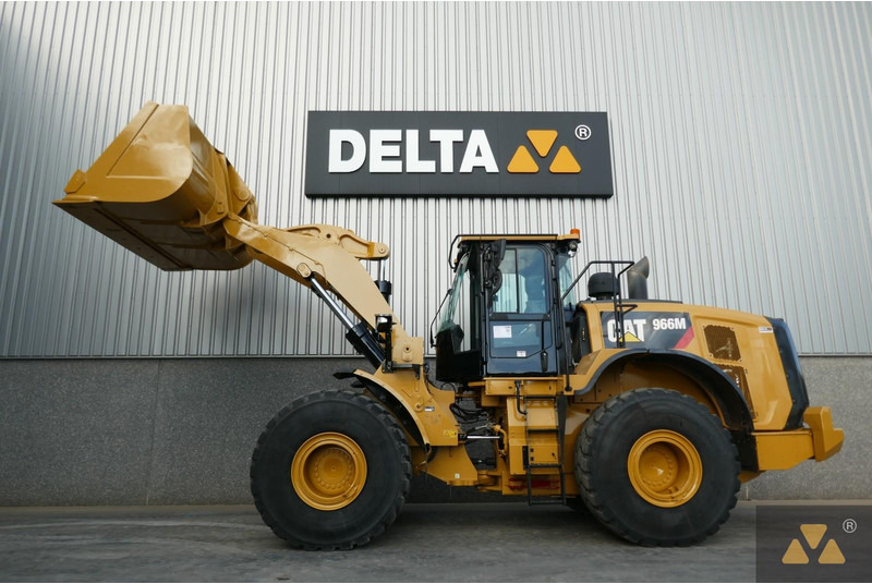 Wheel loader Caterpillar 966M