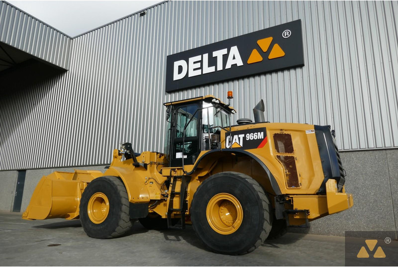 Wheel loader Caterpillar 966M