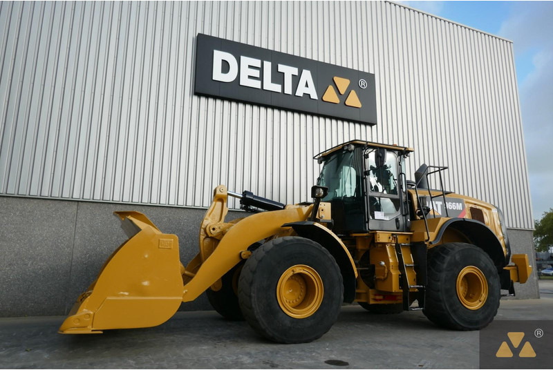 Wheel loader Caterpillar 966M