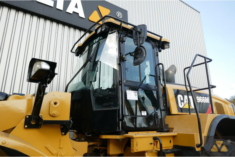 Wheel loader Caterpillar 966M