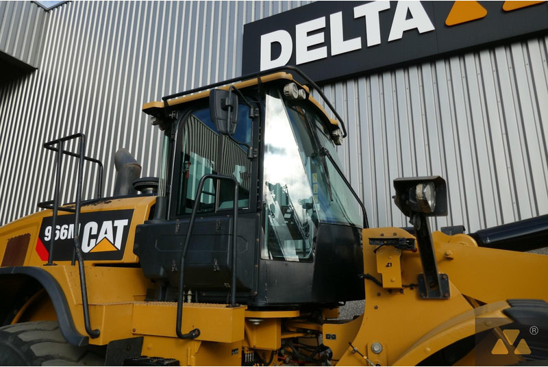 Wheel loader Caterpillar 966M