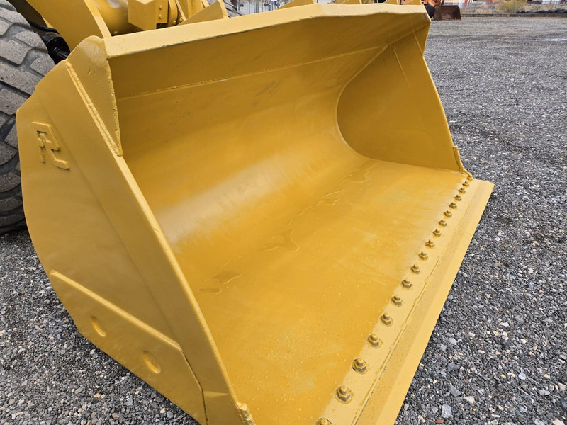 Wheel loader Caterpillar 966MXE