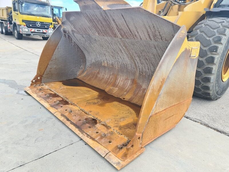 Wheel loader Caterpillar 966M XE