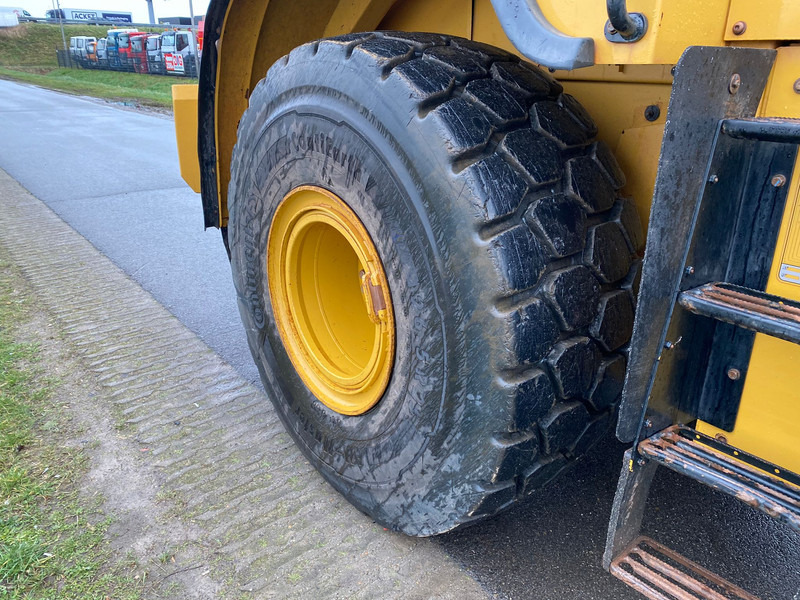 Wheel loader Caterpillar 966M XE - Excellent condition