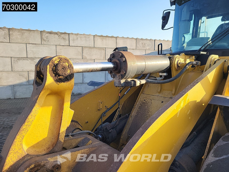 Wheel loader Caterpillar 966 M