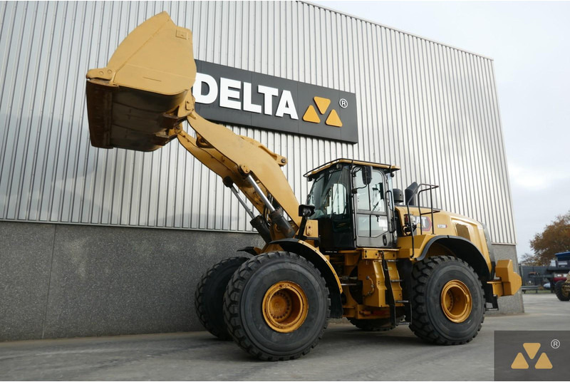 Wheel loader Caterpillar 972M