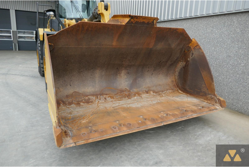 Wheel loader Caterpillar 972M