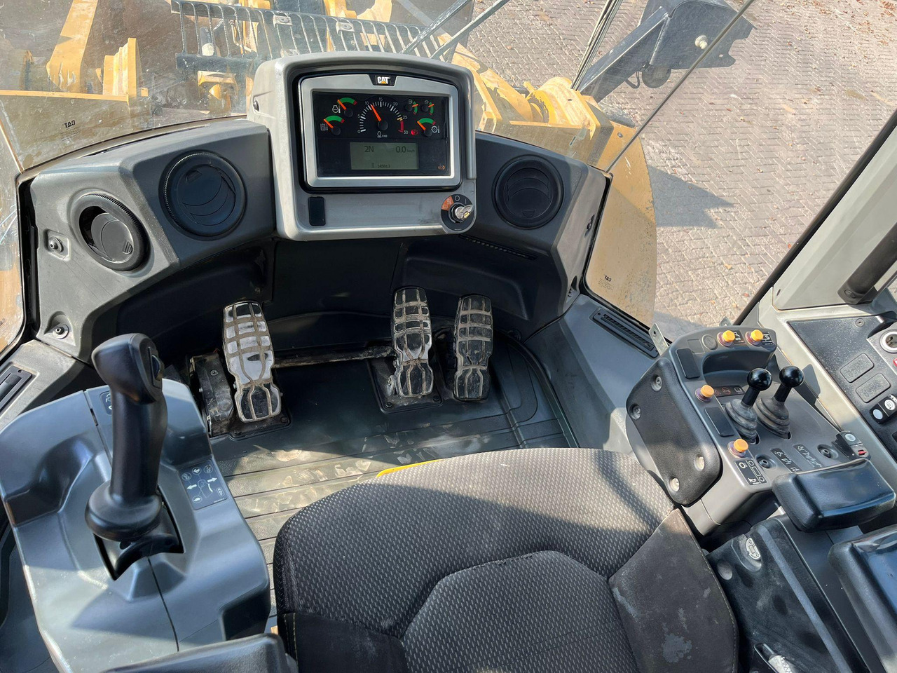 Wheel loader Caterpillar 972M