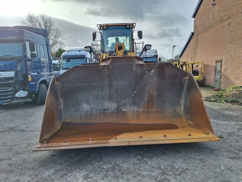 Wheel loader Caterpillar 972M Met EPA