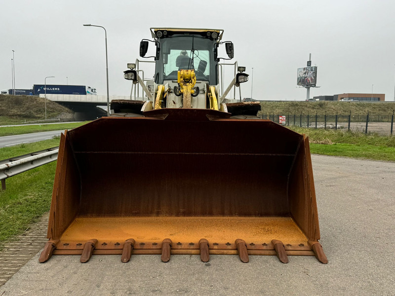 Wheel loader Caterpillar 972M XE