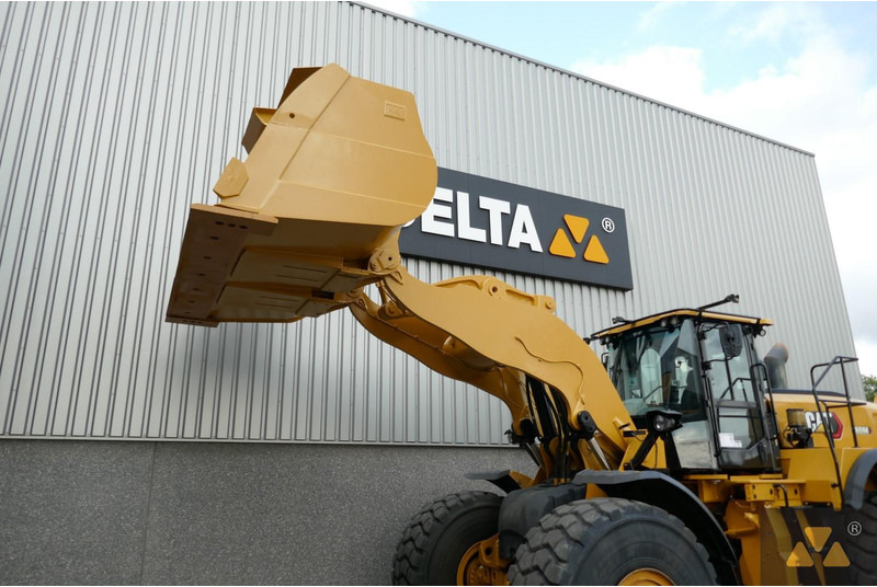 Wheel loader Caterpillar 980M