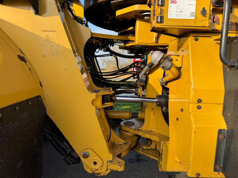 Wheel loader Caterpillar 980M