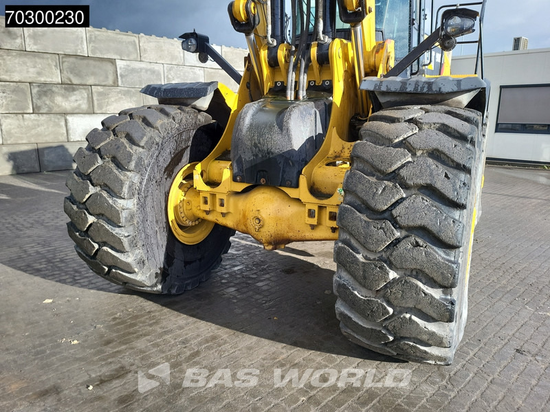 Wheel loader Caterpillar 980 M
