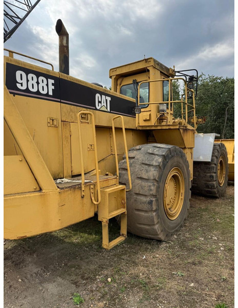 Wheel loader Caterpillar 988F