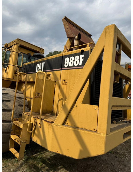 Wheel loader Caterpillar 988F
