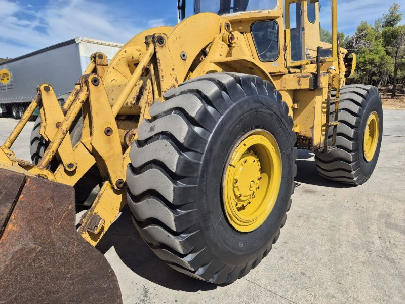Wheel loader Caterpillar CAT 966C Wheeloader With Airco
