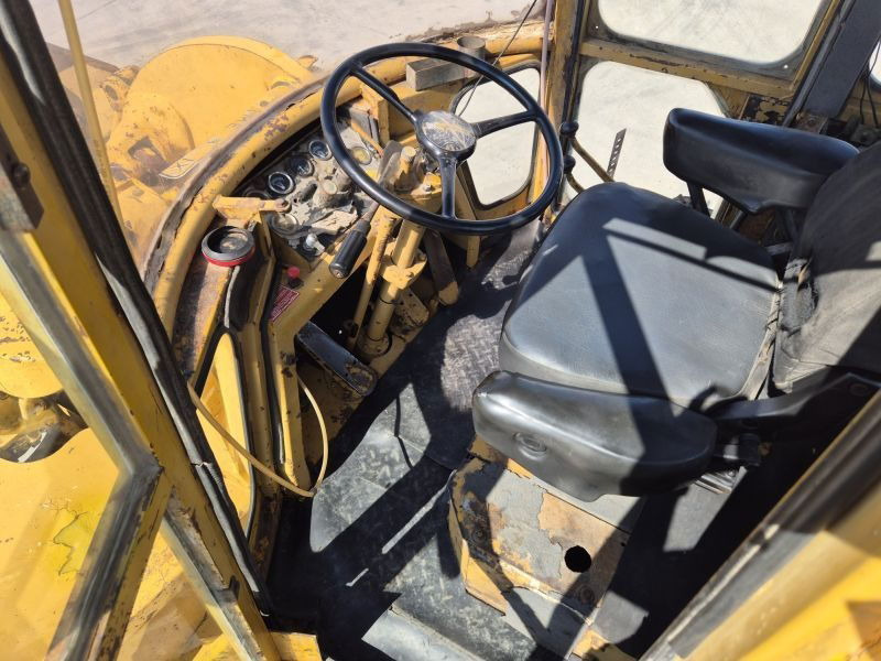 Wheel loader Caterpillar CAT 966C Wheeloader With Airco