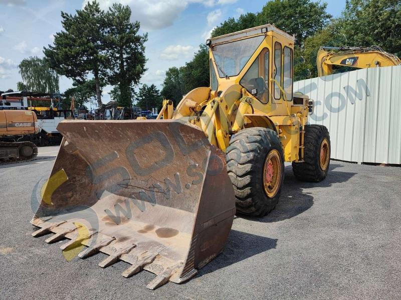 Wheel loader Caterpillar Chargeur sur Pneus 966C